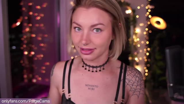 Gallery image thumbnail from Paige's myfreecams stream on, 08/29/2023, 03:37 image 16 of 20