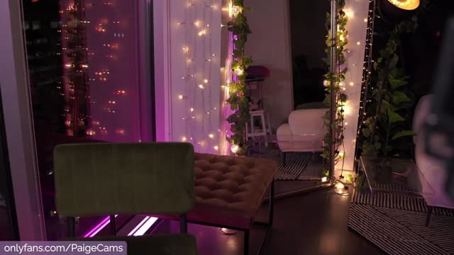 Gallery image thumbnail from Paige's myfreecams stream on, 08/29/2023, 05:08 image 13 of 20