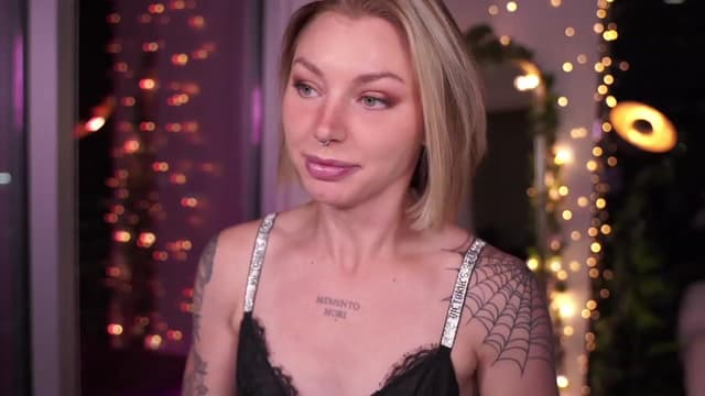 Gallery image thumbnail from Paige's myfreecams stream on, 09/21/2023, 04:18 image 9 of 20