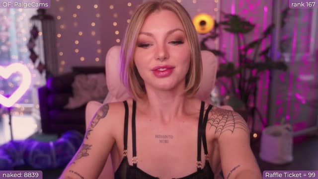 Gallery image thumbnail from Paige's myfreecams stream on, 09/16/2024, 01:06 image 9 of 20
