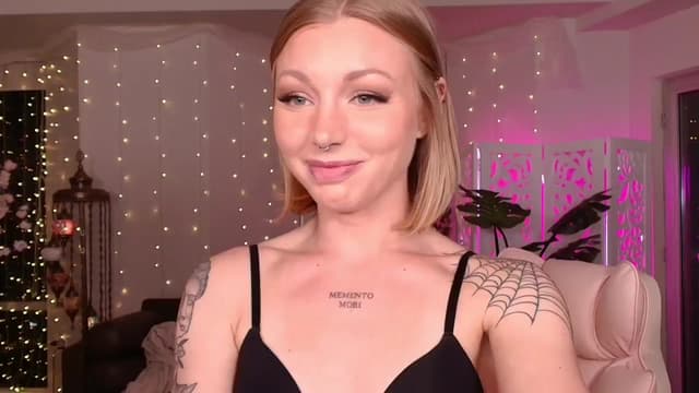 Gallery image thumbnail from Paige's myfreecams stream on, 10/01/2024, 05:09 image 5 of 20
