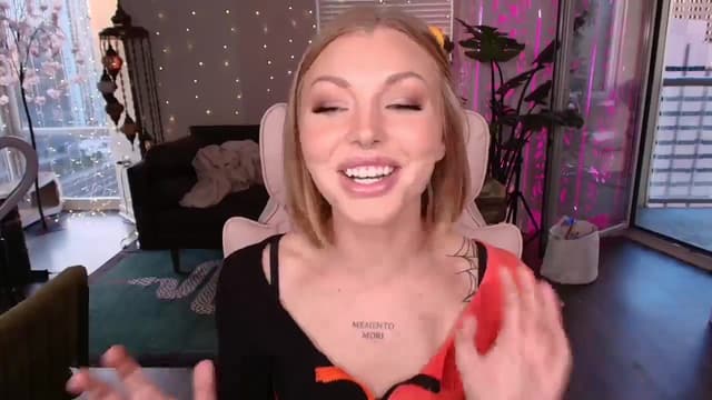 Gallery image thumbnail from Paige's myfreecams stream on, 10/02/2024, 01:47 image 7 of 20