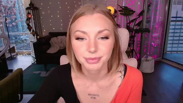 Gallery image thumbnail from Paige's myfreecams stream on, 10/02/2024, 01:47 image 9 of 20