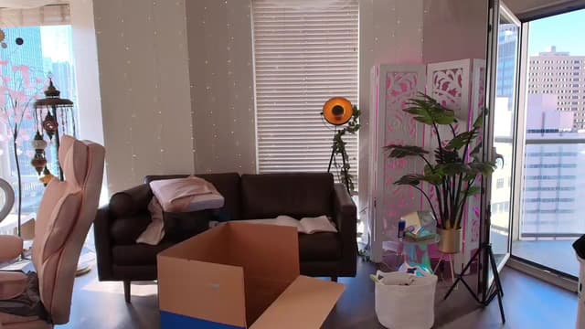 Gallery image thumbnail from Paige's myfreecams stream on, 10/04/2024, 22:54 image 6 of 20