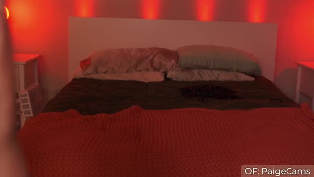 Gallery image thumbnail from Paige's myfreecams stream on, 11/10/2024, 04:31 image 1 of 20