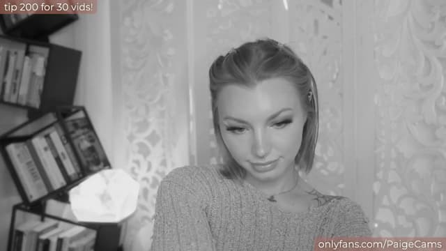 Gallery image thumbnail from Paige's myfreecams stream on, 11/24/2024, 04:10 image 13 of 20
