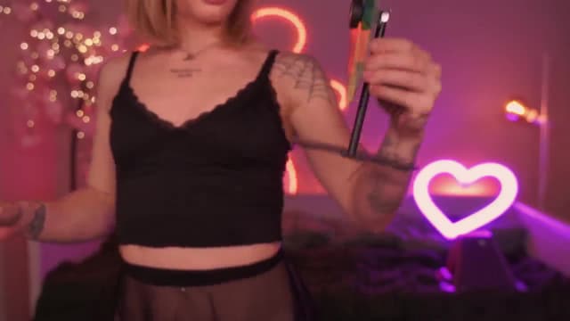 Gallery image thumbnail from Paige's myfreecams stream on, 12/07/2024, 06:15 image 4 of 20