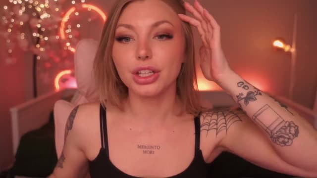 Gallery image thumbnail from Paige's myfreecams stream on, 12/09/2024, 04:15 image 11 of 20