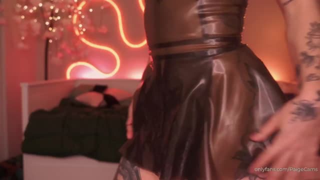 Gallery image thumbnail from Paige's myfreecams stream on, 12/14/2024, 04:35 image 8 of 20