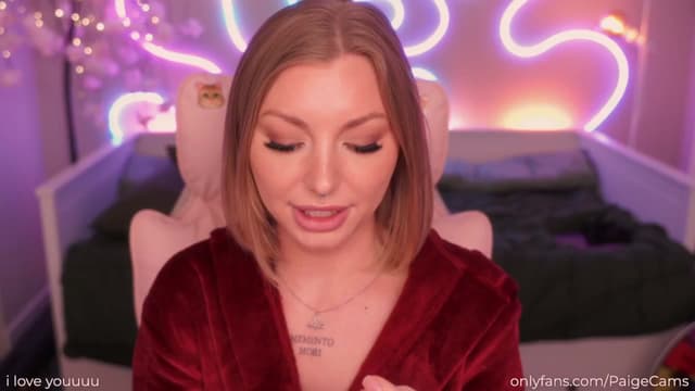 Gallery image thumbnail from Paige's myfreecams stream on, 01/06/2025, 04:37 image 18 of 20