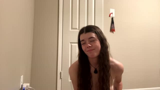 Gallery image thumbnail from Pippi's myfreecams stream on, 06/22/2024, 08:16 image 11 of 20