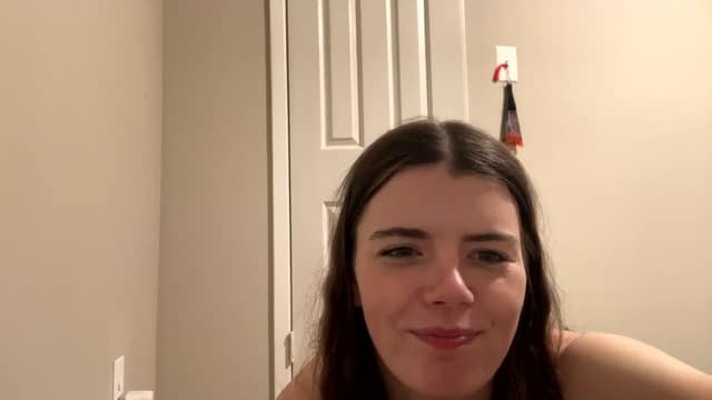 Gallery image thumbnail from Pippi's myfreecams stream on, 06/22/2024, 08:16 image 16 of 20