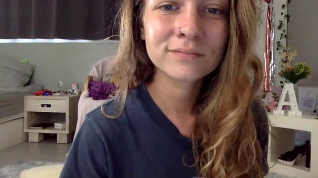 Gallery image thumbnail from Qi_ra's myfreecams stream on, 02/27/2023, 07:57 image 14 of 20