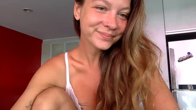 Gallery image thumbnail from Qi_ra's myfreecams stream on, 05/22/2023, 02:01 image 1 of 20