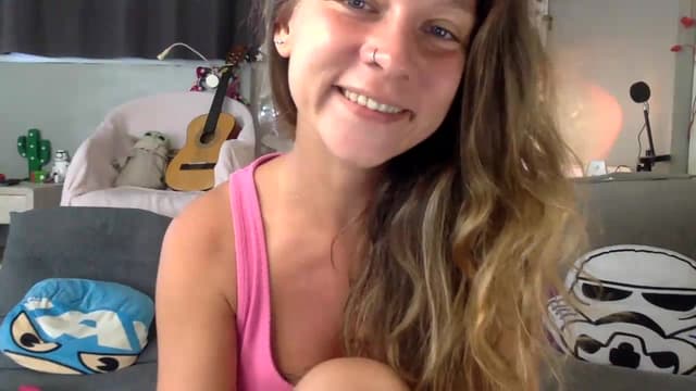 Gallery image thumbnail from Qi_ra's myfreecams stream on, 07/12/2023, 02:41 image 7 of 20