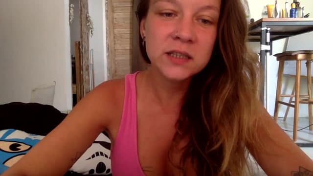Gallery image thumbnail from Qi_ra's myfreecams stream on, 08/26/2023, 01:10 image 13 of 20