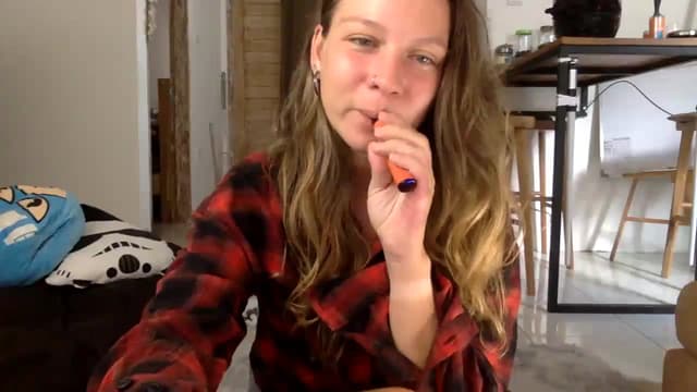 Gallery image thumbnail from Qi_ra's myfreecams stream on, 09/07/2023, 24:37 image 5 of 20