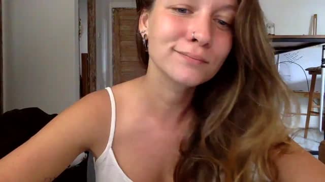 Gallery image thumbnail from Qi_ra's myfreecams stream on, 11/12/2023, 07:35 image 12 of 20