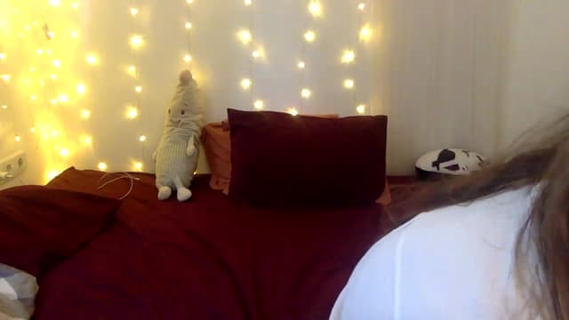 Gallery image thumbnail from Qi_ra's myfreecams stream on, 10/24/2024, 09:11 image 9 of 20