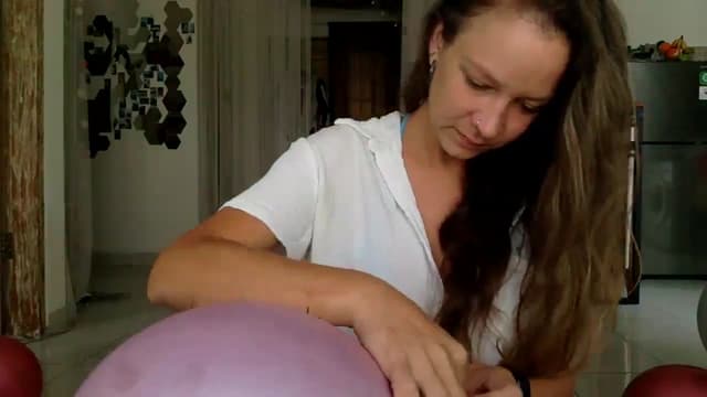 Gallery image thumbnail from Qi_ra's myfreecams stream on, 01/21/2025, 01:24 image 8 of 20