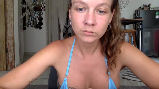 Gallery image thumbnail from Qi_ra's myfreecams stream on, 01/23/2025, 09:23 image 17 of 20