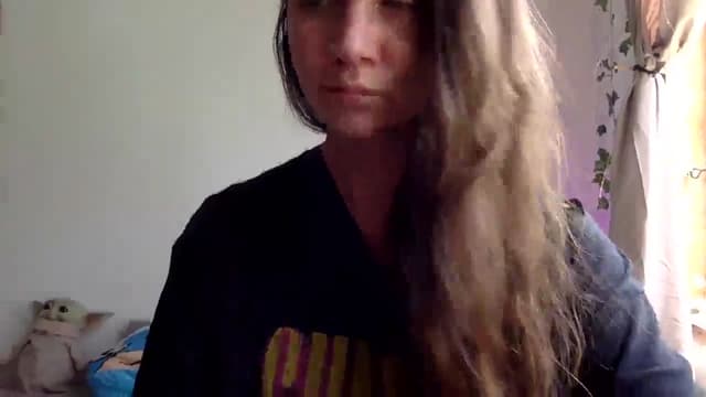 Gallery image thumbnail from Qi_ra's myfreecams stream on, 03/25/2025, 03:17 image 9 of 20