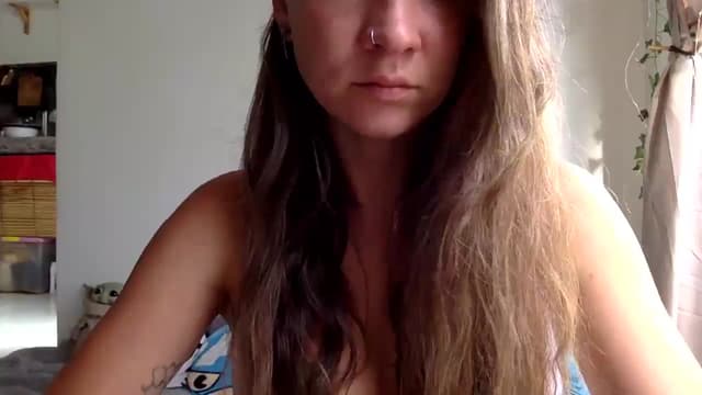 Gallery image thumbnail from Qi_ra's myfreecams stream on, 04/02/2025, 01:11 image 14 of 20