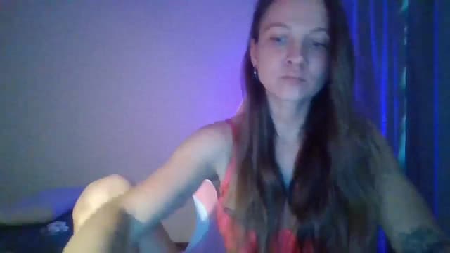 Gallery image thumbnail from Qi_ra's myfreecams stream on, 04/27/2025, 11:26 image 9 of 20