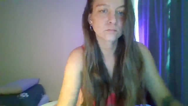 Gallery image thumbnail from Qi_ra's myfreecams stream on, 04/27/2025, 11:54 image 19 of 20