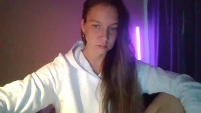 Gallery image thumbnail from Qi_ra's myfreecams stream on, 04/27/2025, 15:02 image 2 of 20