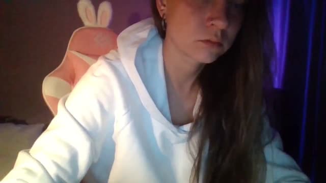 Gallery image thumbnail from Qi_ra's myfreecams stream on, 04/27/2025, 15:54 image 10 of 20
