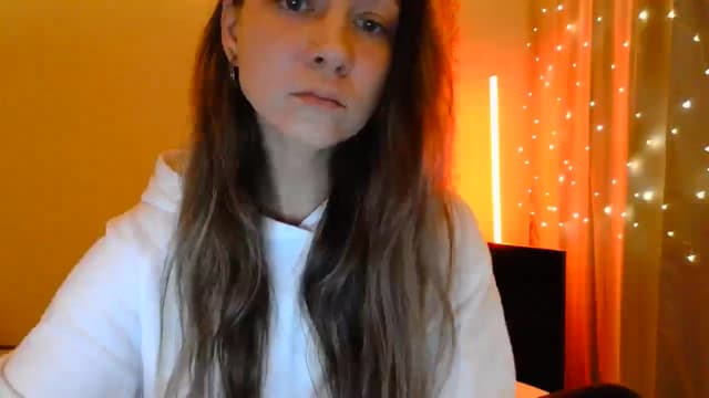 Gallery image thumbnail from Qi_ra's myfreecams stream on, 05/08/2025, 18:11 image 11 of 20