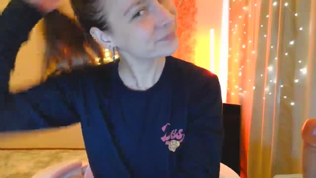 Gallery image thumbnail from Qi_ra's myfreecams stream on, 05/09/2025, 11:24 image 7 of 20