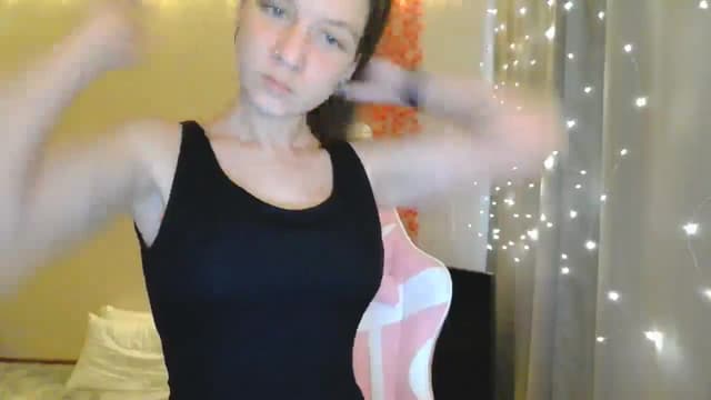 Gallery image thumbnail from Qi_ra's myfreecams stream on, 05/11/2025, 15:39 image 2 of 20