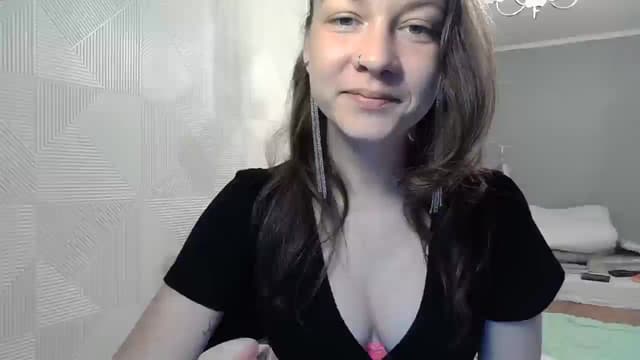 Gallery image thumbnail from Qi_ra's myfreecams stream on, 08/23/2025, 05:56 image 1 of 20