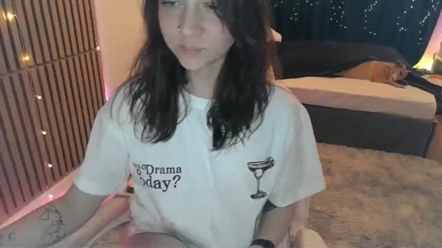 Gallery image thumbnail from Qi_ra's myfreecams stream on, 02/22/2026, 17:12 image 15 of 20
