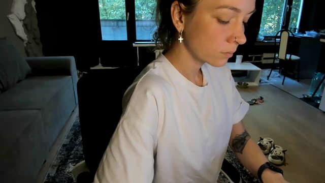 Gallery image thumbnail from Qi_ra's myfreecams stream on, 06/10/2026, 05:18 image 11 of 20