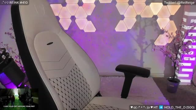 Gallery image thumbnail from Reige's myfreecams stream on, 08/17/2023, 11:40 image 1 of 20