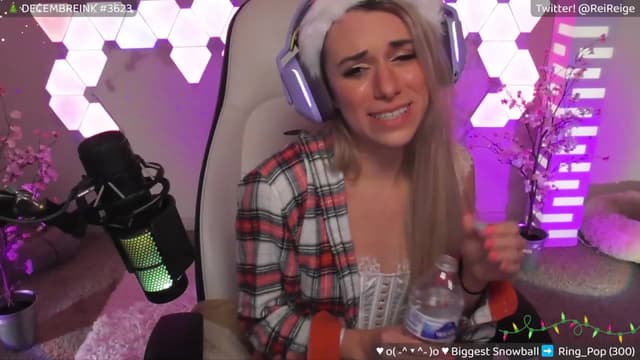 Gallery image thumbnail from Reige's myfreecams stream on, 12/08/2023, 10:25 image 1 of 20