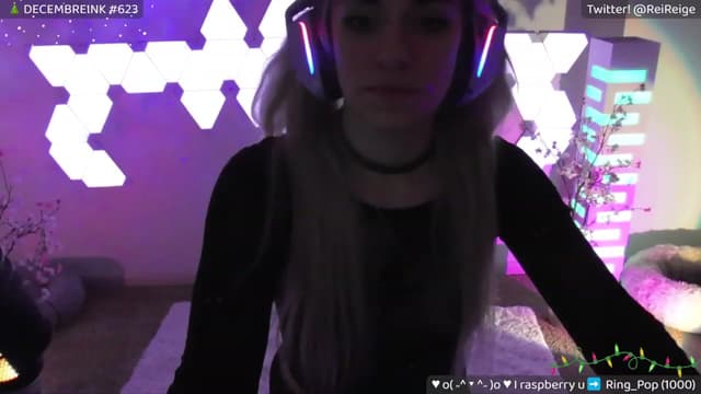Gallery image thumbnail from Reige's myfreecams stream on, 12/29/2023, 12:54 image 13 of 20