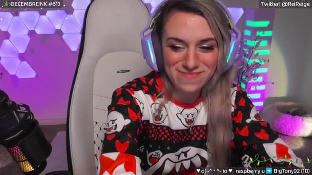 Gallery image thumbnail from Reige's myfreecams stream on, 12/31/2023, 08:47 image 17 of 20