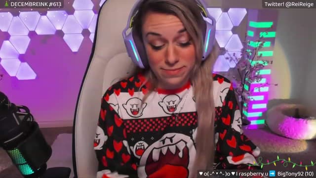Gallery image thumbnail from Reige's myfreecams stream on, 12/31/2023, 08:47 image 11 of 20