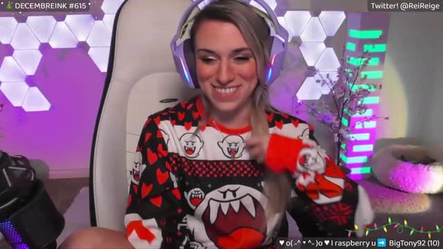 Gallery image thumbnail from Reige's myfreecams stream on, 12/31/2023, 09:04 image 18 of 20
