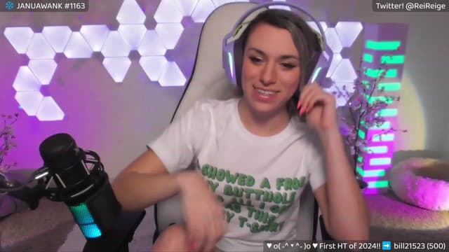 Gallery image thumbnail from Reige's myfreecams stream on, 01/05/2024, 10:39 image 1 of 20