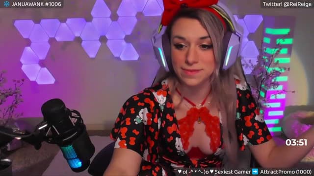 Gallery image thumbnail from Reige's myfreecams stream on, 01/06/2024, 09:11 image 7 of 20