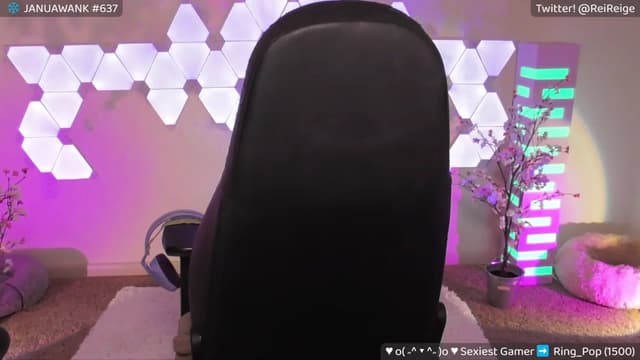 Gallery image thumbnail from Reige's myfreecams stream on, 01/08/2024, 09:02 image 10 of 20