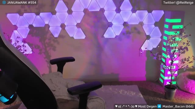 Gallery image thumbnail from Reige's myfreecams stream on, 01/11/2024, 12:29 image 10 of 20