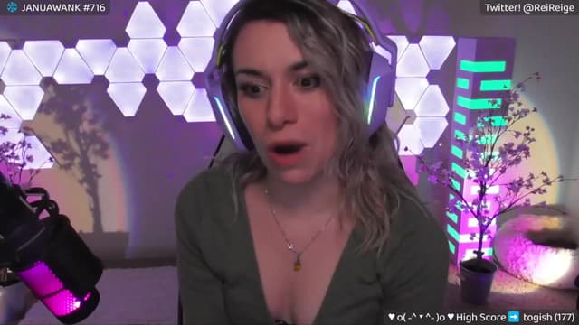 Gallery image thumbnail from Reige's myfreecams stream on, 01/21/2024, 12:07 image 10 of 20