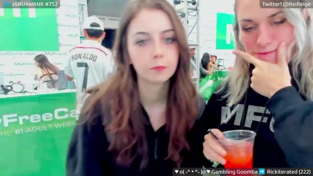 Gallery image thumbnail from Reige's myfreecams stream on, 01/27/2024, 03:55 image 12 of 20