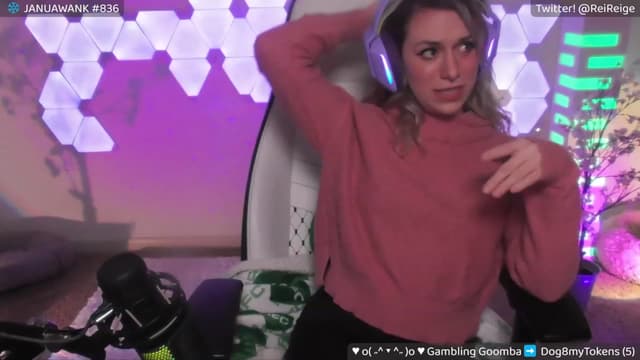 Gallery image thumbnail from Reige's myfreecams stream on, 01/31/2024, 12:36 image 1 of 20